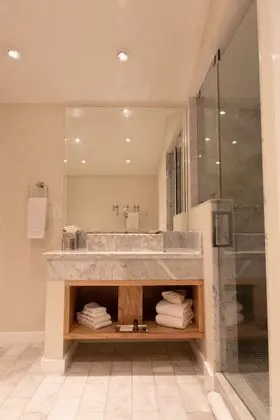 Signature Single Suite Cottage