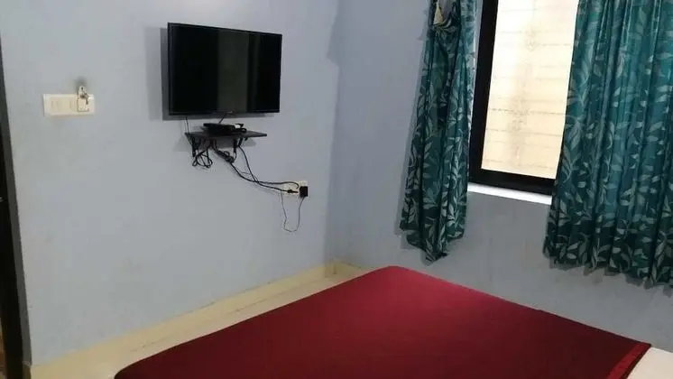 Tek Büyük Yataklı Oda, 1 Çift Kişilik Yatak, Engellilere Uygun, Sigara İçilebilir