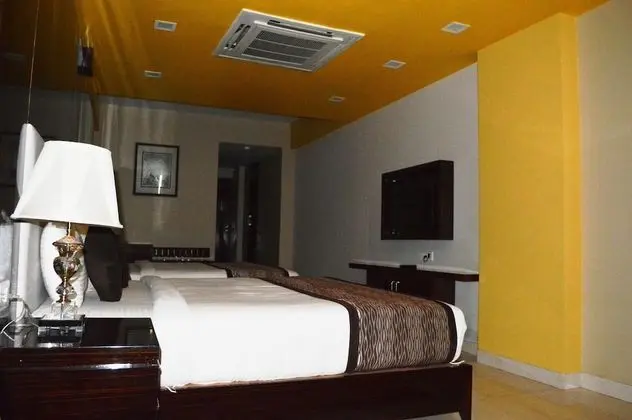 Deluxe Dört Kişilik Oda