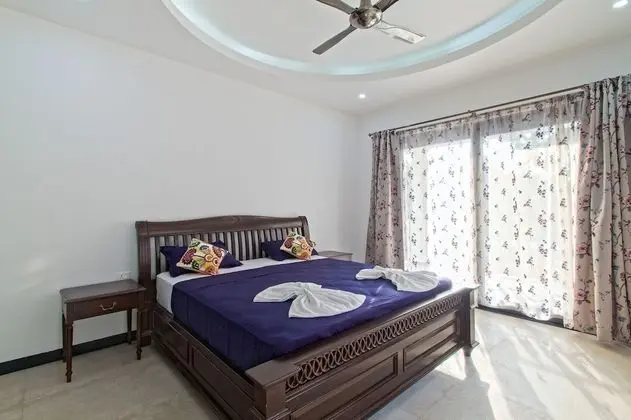 Deluxe Villa, Birden Çok Yatak, Balkon, Havuz Manzaralı