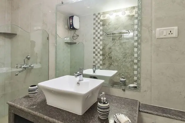 Grand Villa