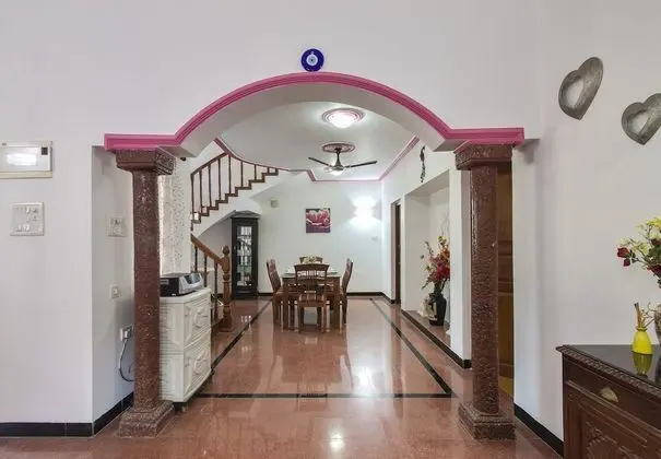 Grand Villa