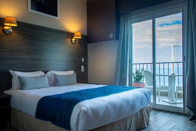 Tek Büyük Yataklı Oda, Deniz Manzaralı