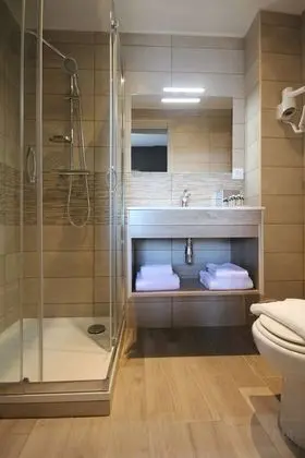 Tek Büyük Yataklı Oda, Deniz Manzaralı