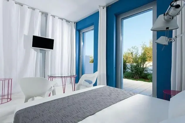 Tek Büyük Yataklı Oda (Purple)