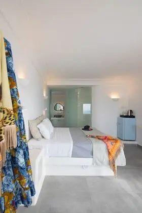 Junior Cave Suite, Caldera View, Private Hot Tub