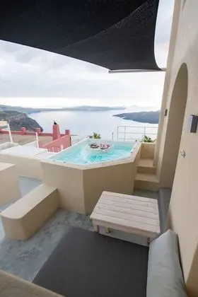 Junior Cave Suite, Caldera View, Private Hot Tub
