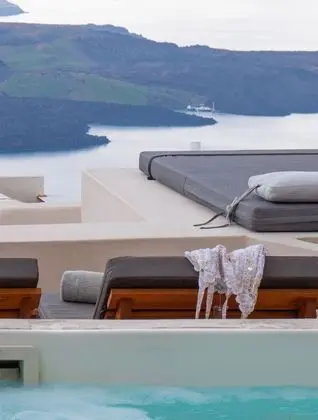 Junior Cave Suite, Caldera View, Private Hot Tub
