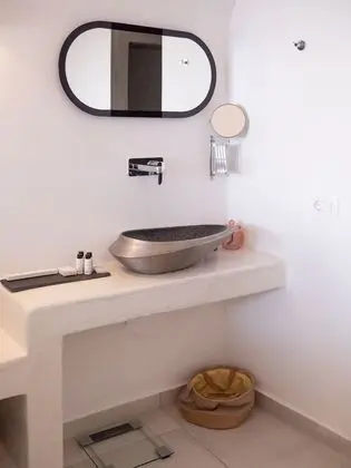 Junior Cave Suite, Caldera View, Private Hot Tub
