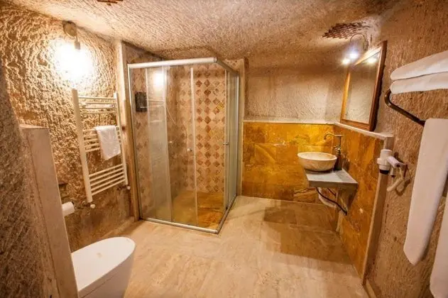 Deluxe Cave Suit