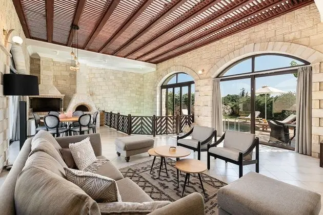 Villa, 3 Yatak Odası, Kişiye Özel Havuzlu