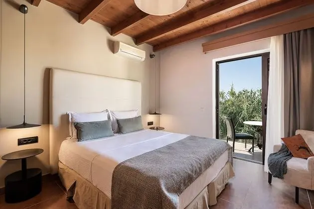 Villa, 4 Yatak Odası, Kişiye Özel Havuzlu