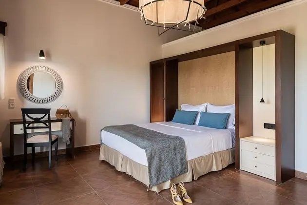 Villa, 4 Yatak Odası, Kişiye Özel Havuzlu
