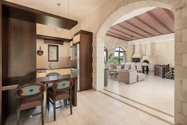 Villa, 4 Yatak Odası, Kişiye Özel Havuzlu