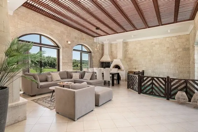 Villa, 4 Yatak Odası, Kişiye Özel Havuzlu
