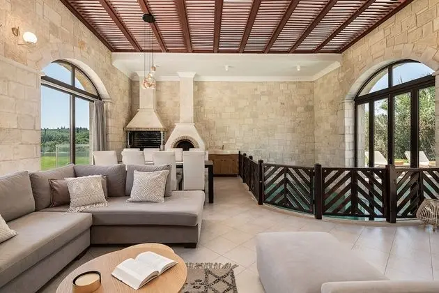 Villa, 4 Yatak Odası, Kişiye Özel Havuzlu