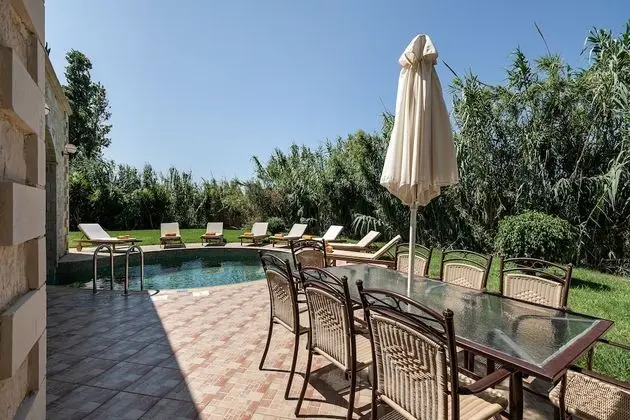 Villa, 4 Yatak Odası, Kişiye Özel Havuzlu