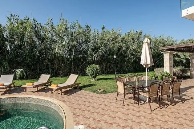 Villa, 4 Yatak Odası, Kişiye Özel Havuzlu