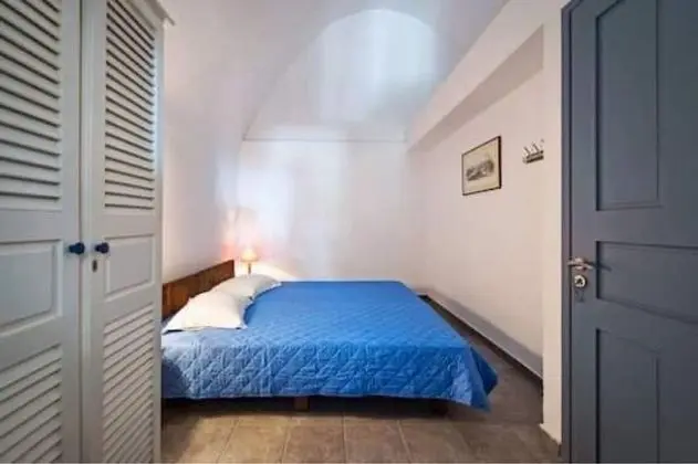 One-Bedroom House with Caldera View