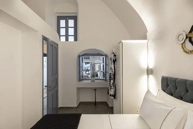 One-Bedroom House with Caldera View