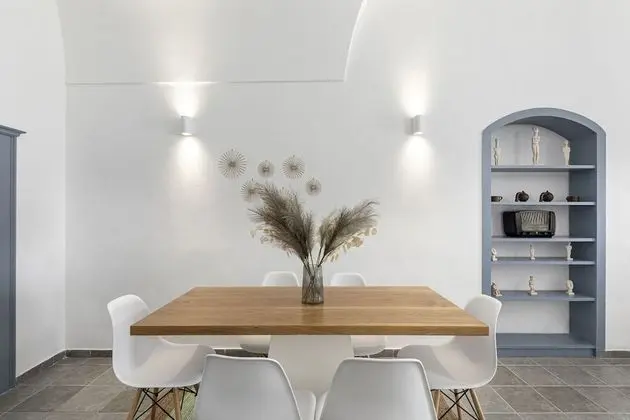 One-Bedroom House with Caldera View