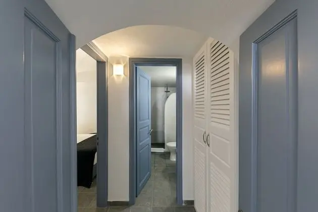 One-Bedroom House with Caldera View