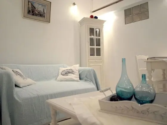 Apart Daire, Deniz Manzaralı (Split Level For 3)