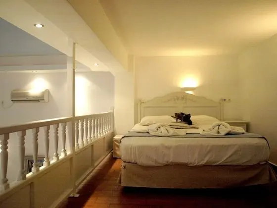 Apart Daire, Deniz Manzaralı (Split Level For 4)