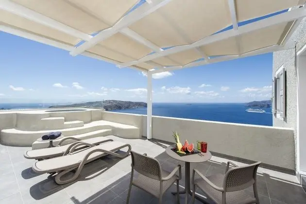 Honeymoon Süit, Sıcak Su Küveti