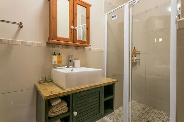 Deluxe Süit, 1 Yatak Odası, Özel Banyo, Avlu