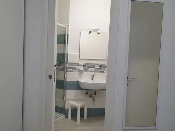 Tek Büyük veya İki Ayrı Yataklı Oda (Francesco)