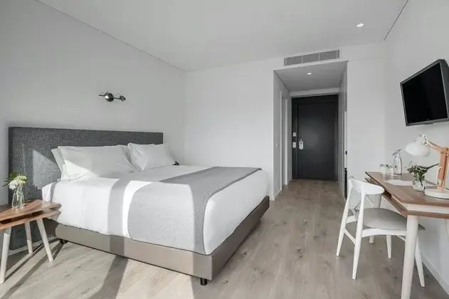 Tek Büyük veya İki Ayrı Yataklı Oda (Calé Room)