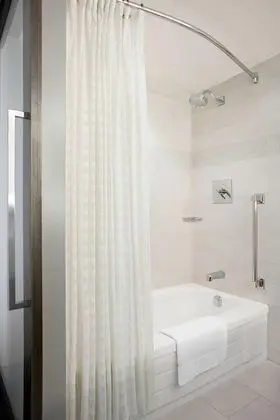 Oda, 2 Çift Kişilik Yatak
