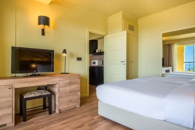 Suite Side Sea View