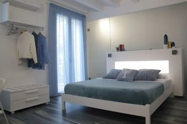 Deluxe Tek Büyük Yataklı Oda, Balkon, Deniz Manzaralı