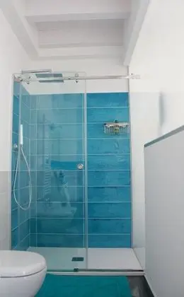 Deluxe Tek Büyük Yataklı Oda, Balkon, Deniz Manzaralı
