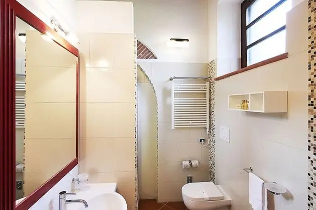 Basic Tek Büyük Yataklı Oda