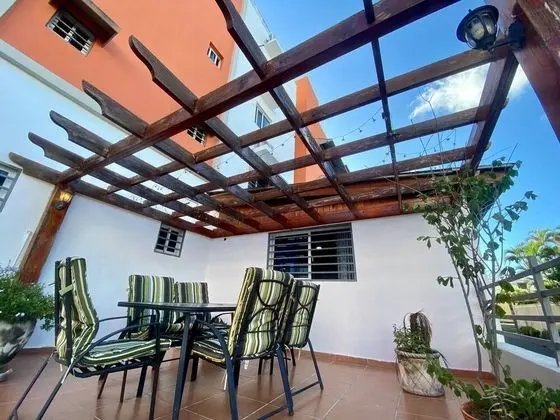 Apart Daire, 3 Yatak Odası, Balkon, Şehir Manzaralı