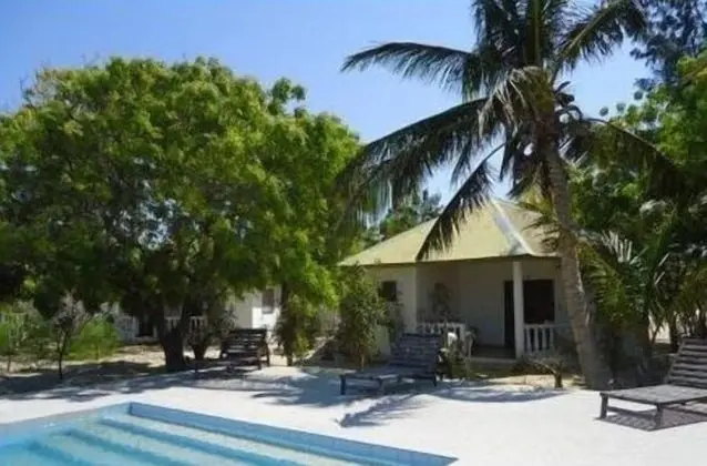 Üç Kişilik Oda, Okyanus Manzaralı