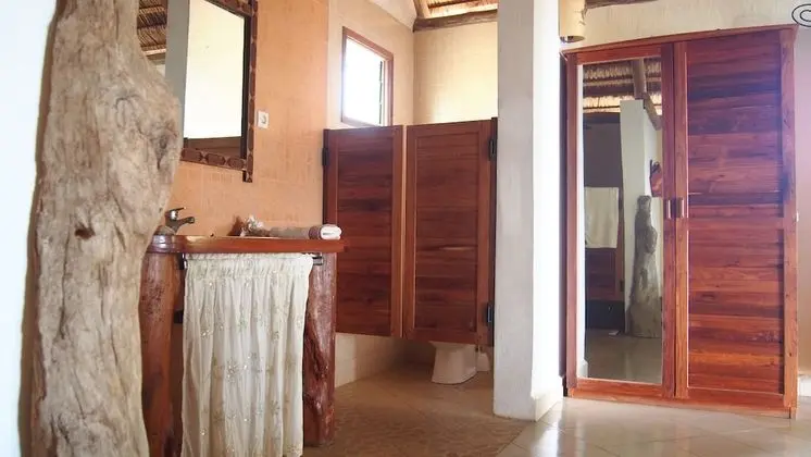 Üç Kişilik Oda, Okyanus Manzaralı