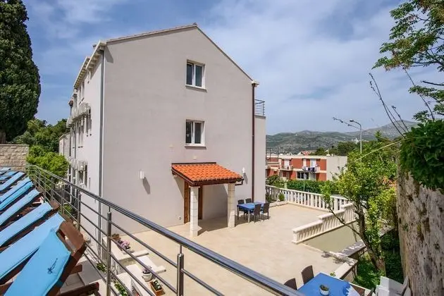 Luxury Süit, Teras