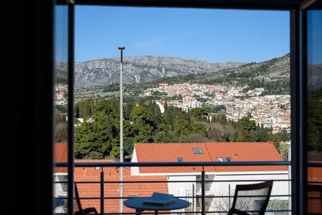 Superior Süit, Balkon