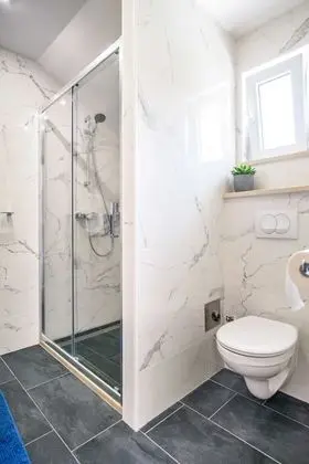 Deluxe Stüdyo Süit, Havuz Manzaralı