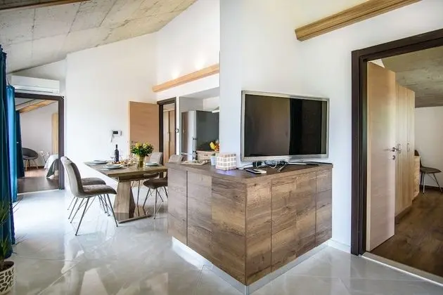 Superior Çatı Katı Süiti (Penthouse), Marina Manzaralı