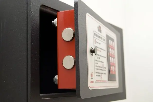 Tek Büyük Yataklı Oda, 2 Tek Kişilik Yatak