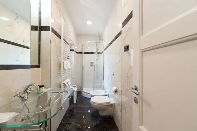 Standard Tek Büyük veya İki Ayrı Yataklı Oda