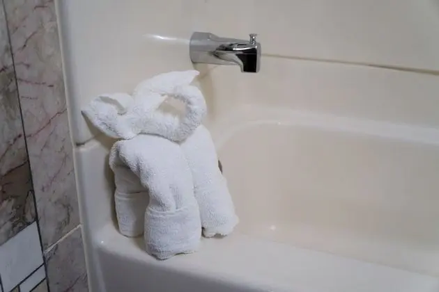 Standard Oda, 1 Büyük (Queen) Boy Yatak, Sigara İçilmez