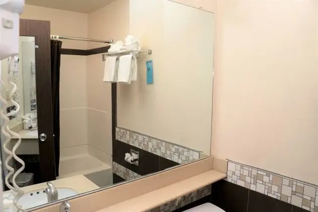 Standard Oda, 2 Büyük (Queen) Boy Yatak, Sigara İçilmez