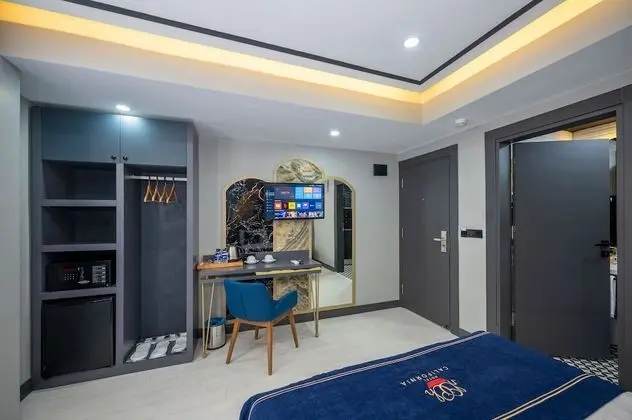 Standard Üç Kişilik Oda