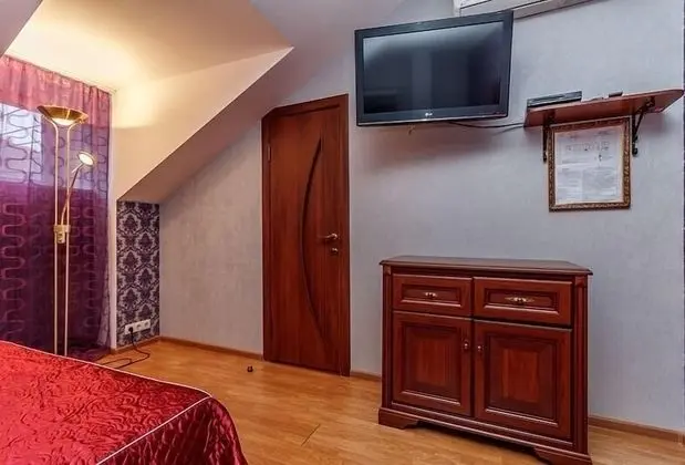 Comfort Tek Büyük Yataklı Oda